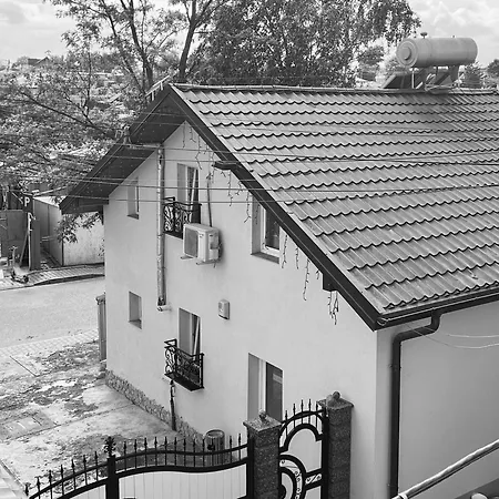 Pensiunea Bianca Botosani Exterior photo
