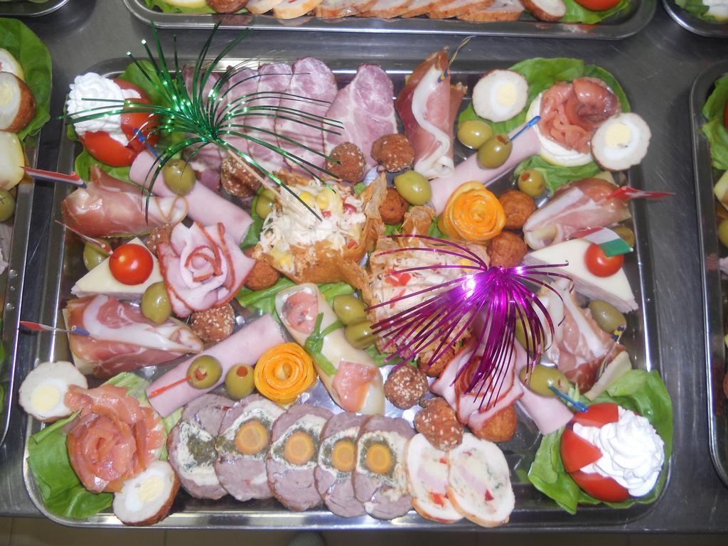 Guest house Pensiunea Bianca 3*